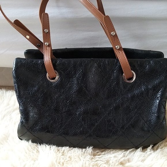 Auth Chanel Black Glazed Calfskin On the Road Tote Bag - Pre-owned - Picture 5 of 16